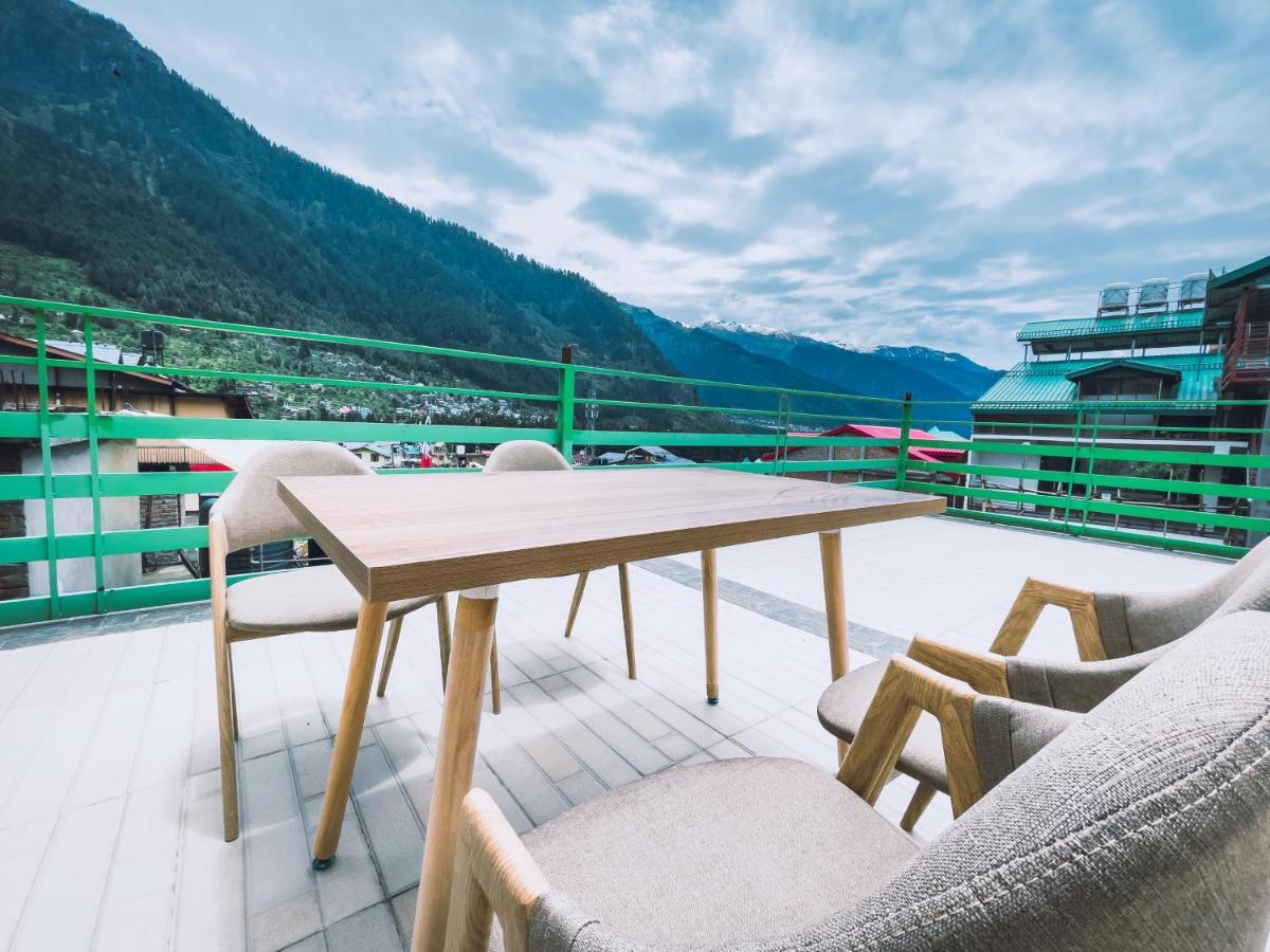 Hotel New Vistas Manāli Εξωτερικό φωτογραφία