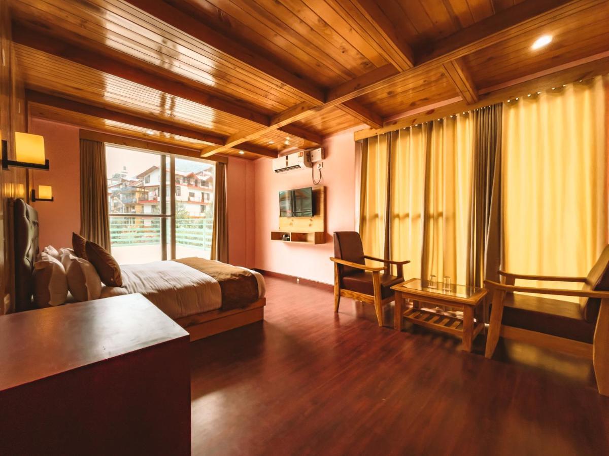 Hotel New Vistas Manāli Εξωτερικό φωτογραφία