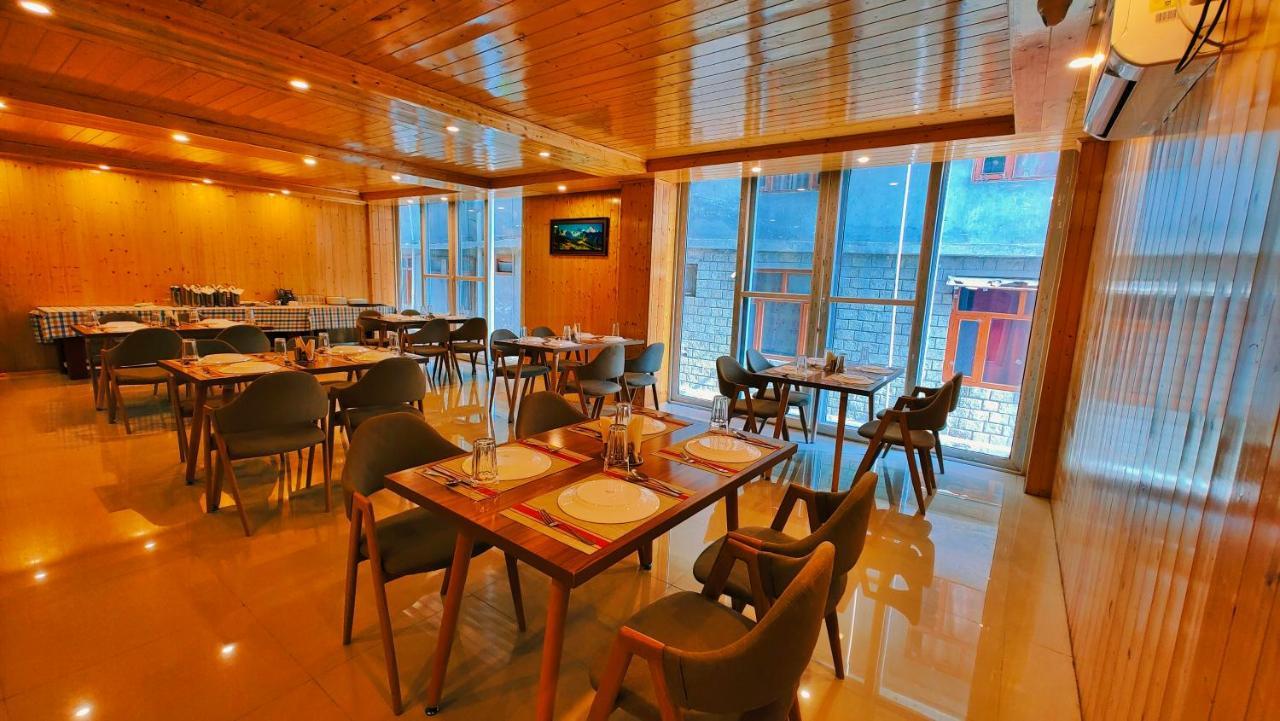 Hotel New Vistas Manāli Εξωτερικό φωτογραφία